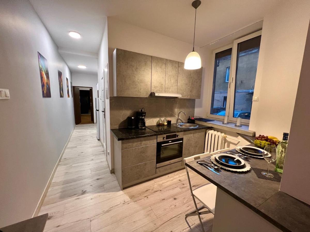 Apartamenty Koktajlove Кельце Экстерьер фото